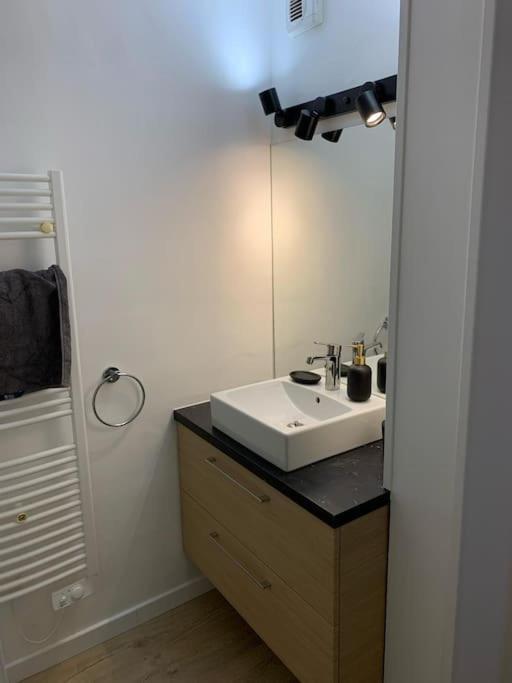 "La Cle Doree" Appartement Balcon Ensoleille Vue Montagne Wifi Cauterets Bagian luar foto