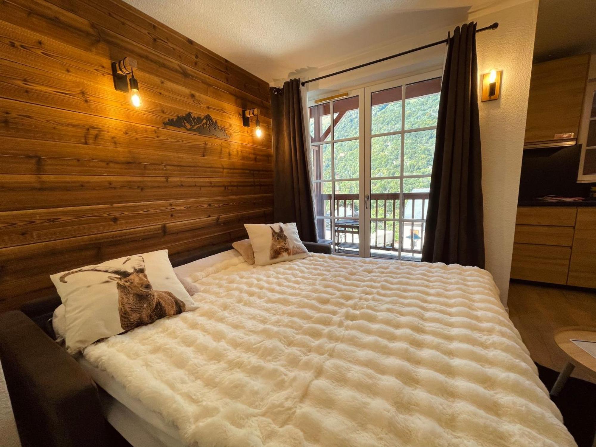 "La Cle Doree" Appartement Balcon Ensoleille Vue Montagne Wifi Cauterets Bagian luar foto