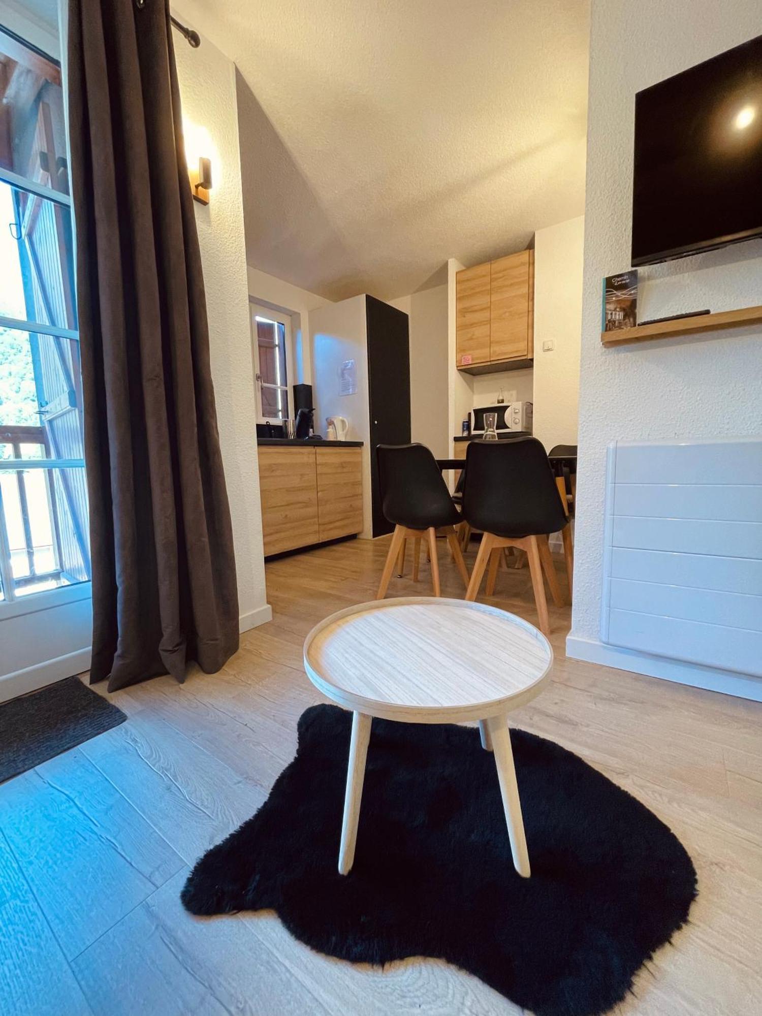 "La Cle Doree" Appartement Balcon Ensoleille Vue Montagne Wifi Cauterets Bagian luar foto